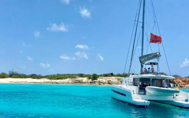 Nettle Bay Beach Club