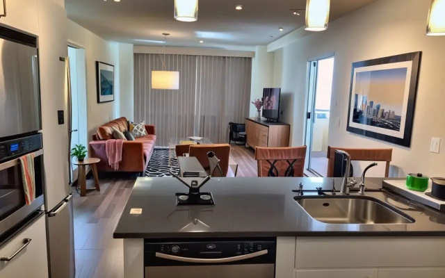 StaysPro - Venice Beach luxury Apartments minutes to The Marina And Santa Monica