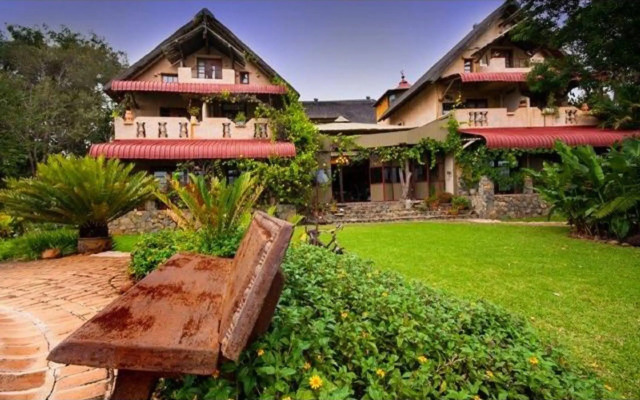 River House Bush and Safari Lodge