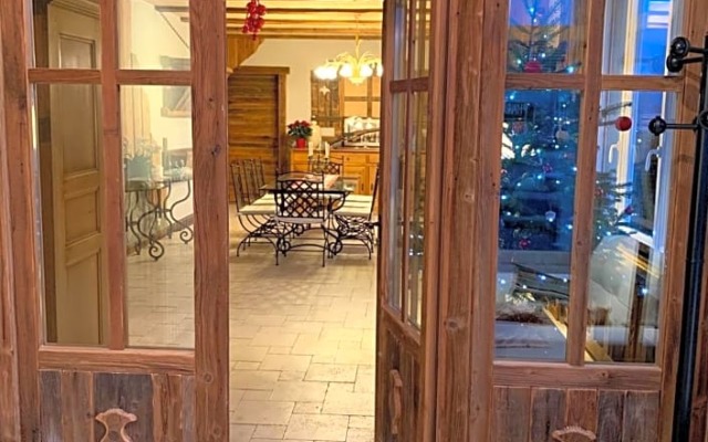 Chez MARLYSE-chambres et Table d'hôtes