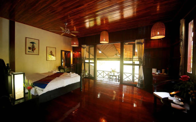 Nam Ou Riverside Hotel & Resort