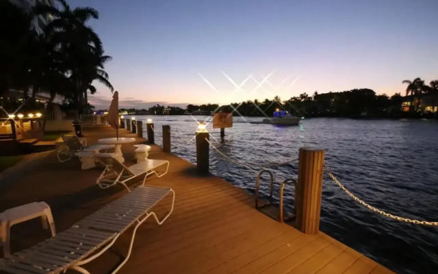 Oceanfront Oasis Charming 1BR Getaway