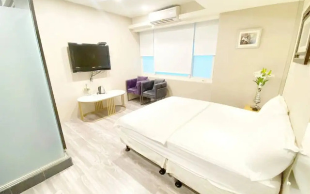Taipei MRT Luxury Apartment(Monthly Stay)
