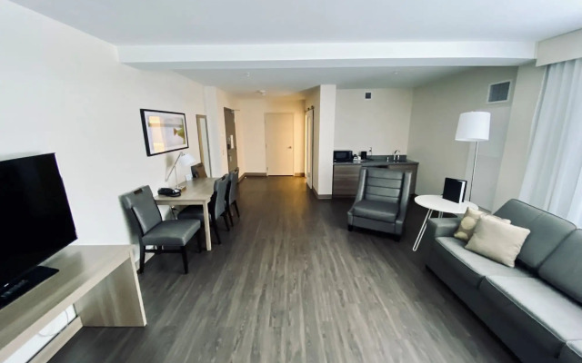 Radisson Kingswood Hotel & Suites, Fredericton, NB