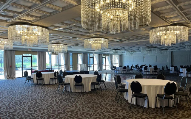 BEST WESTERN PLUS Schaumburg Hotel