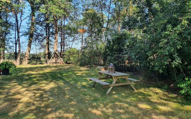 Secluded Holiday Home in Holten near Forest