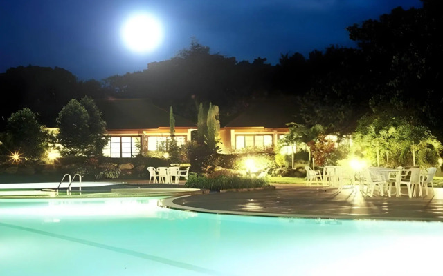 Muaklek Paradise Resort
