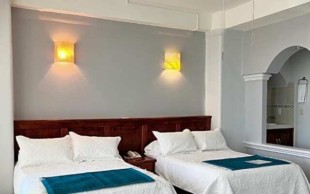 Hotel Puerta del Cielo