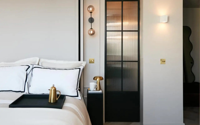 The Brondesbury by Nestor