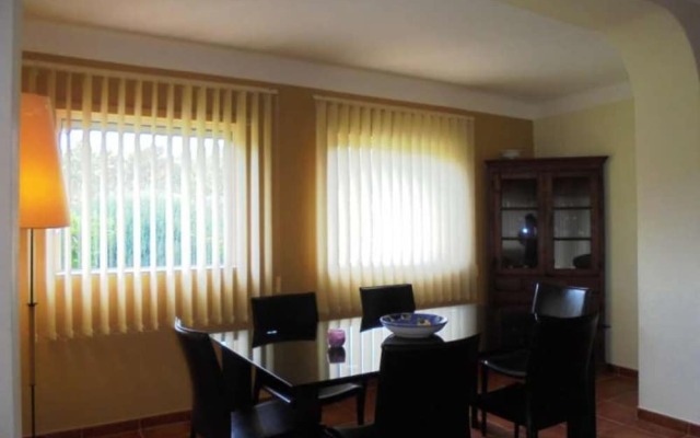 Villa - 4 Bedrooms with Pool and WiFi - 102030