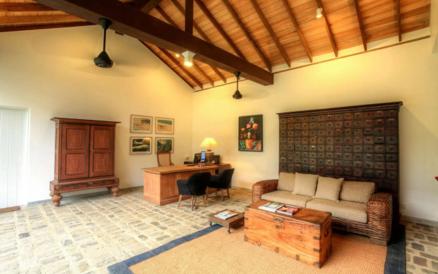 Villa Saffron Hikkaduwa