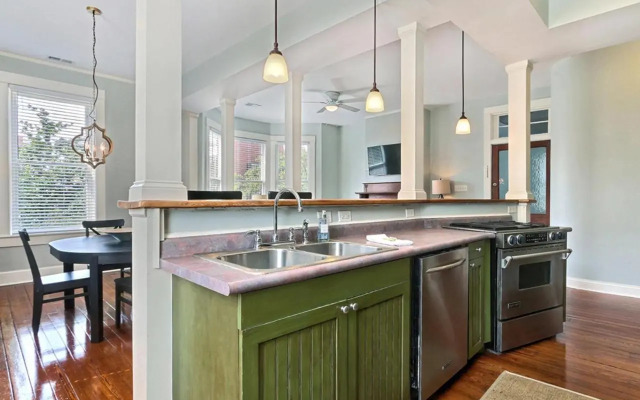 Lafayette Row Unit 2