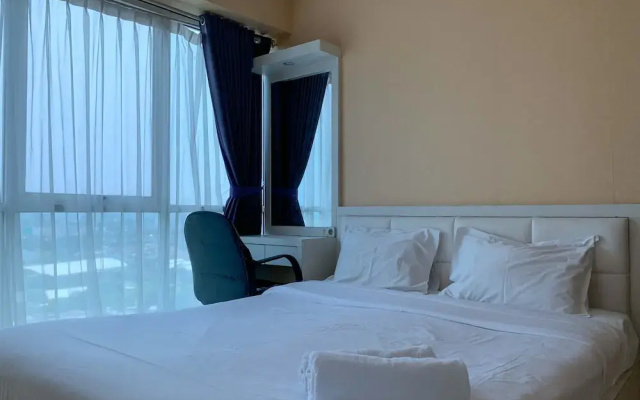 Warm And Cozy 2Br At Tifolia Apartment