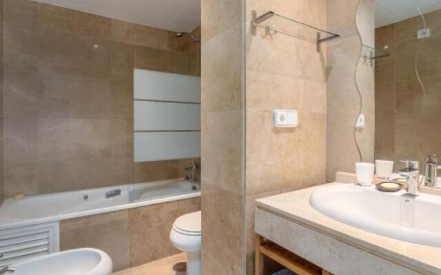 Duquesa Suites 2258