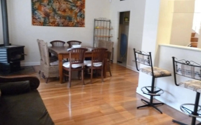 Duke's Apartments