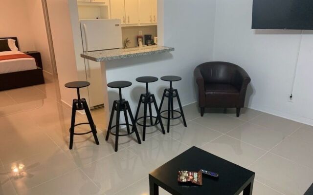 Miami Airport Apartment Inn