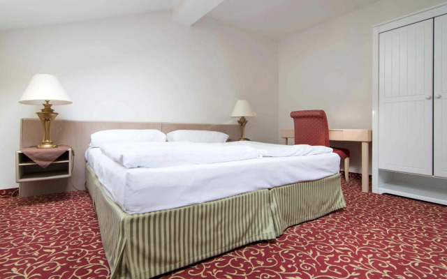 Hotel Romania