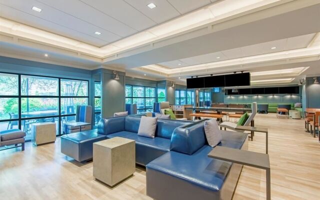 Wyndham Hamilton Park Hotel and Conference Center