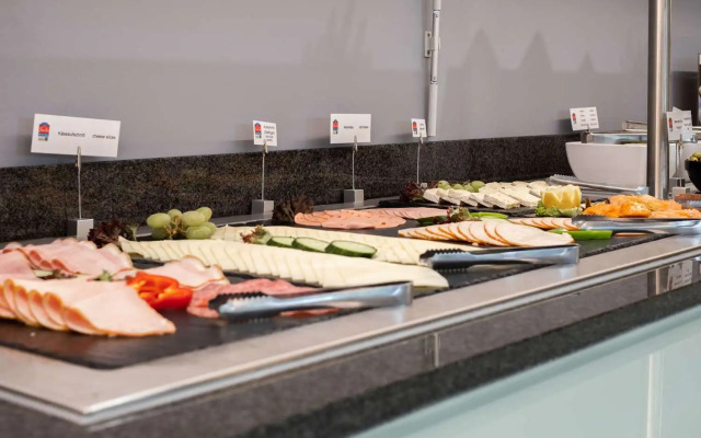 Отель Premier Inn Hannover City University hotel