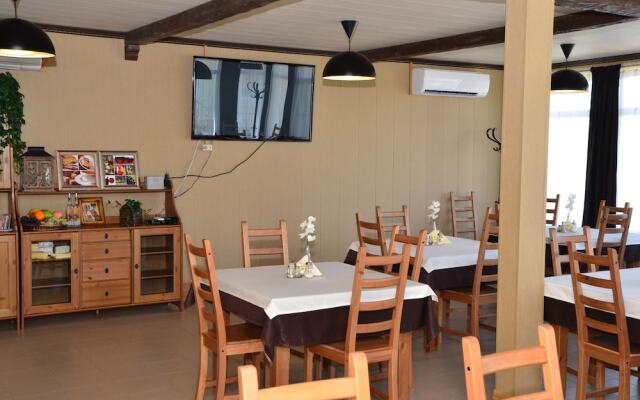 Верхнелебяжье Рыбный курорт