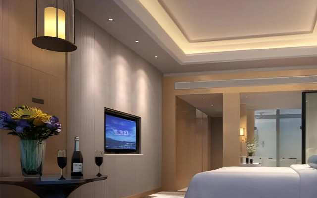 Yangzhong Firth Jinling Grand Hotel