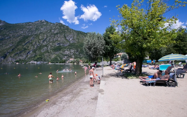 Porto Letizia Bach 2