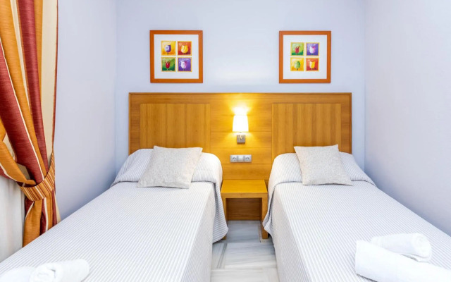 2 Habs Buena terraza con BBQ - WiFi, Piscina