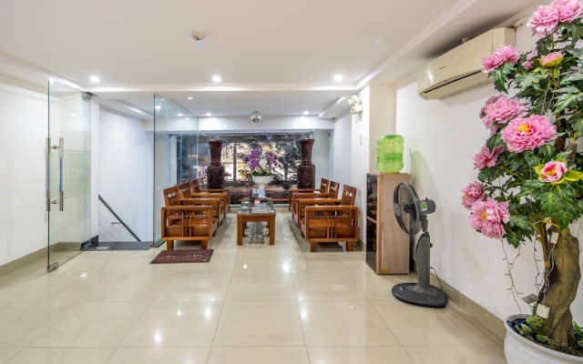 Lotus Rock Hotel – Lobby – Da Nang