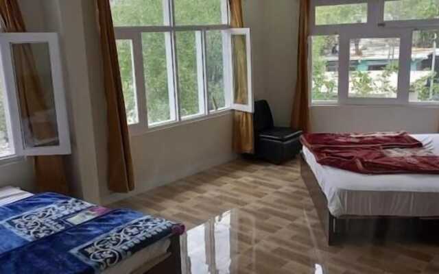 Hotel Saspolo Skardu