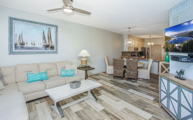 The Crescent 111 - 1638157