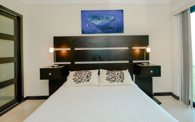 Lotus-5 by Playa District