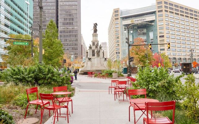 Kasa Cadillac Square Detroit
