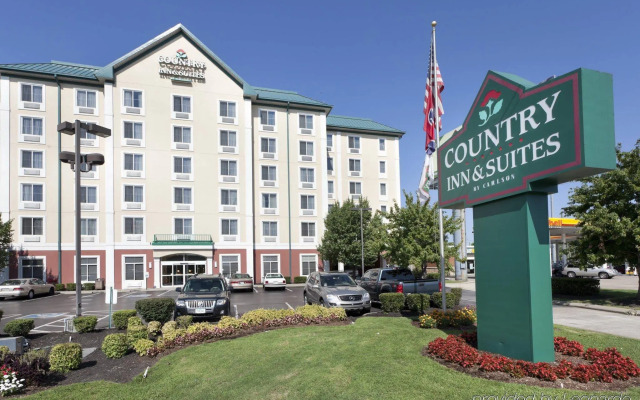 Country Inn & Suites by Radisson, Nashville Airport, TN