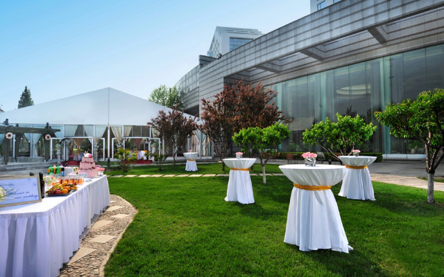 V-Continent Beijing Parkview Wuzhou Hotel
