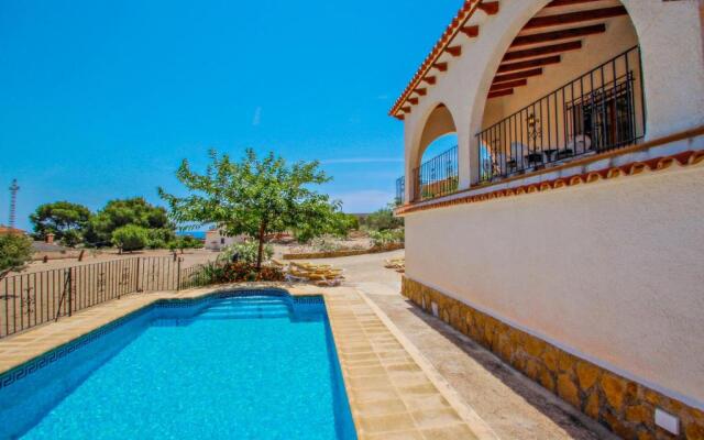 Laura-28A - traditionally furnished detached villa with peaceful surroundings in Calpe