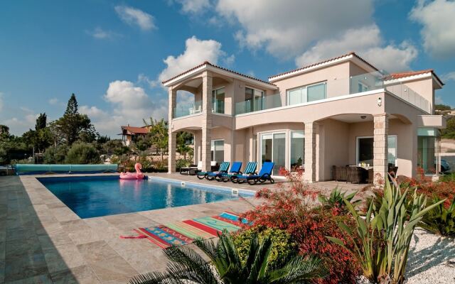 Villa Ravel