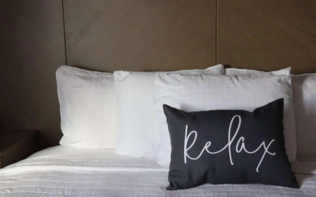 Eastland Suites Hotel & Conference Ctr, Trademark by Wyndham