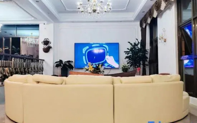 Xiaocui Home (Longwangtou Beach)