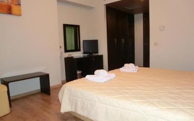 Iberis Hotel