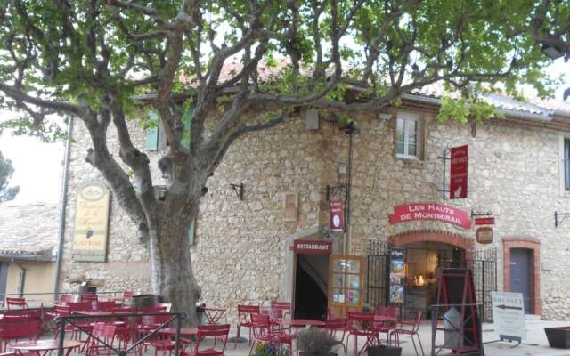 Maison de village provençale, terrasse panoramique, Mont Ventoux