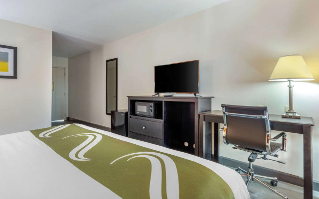 Quality Inn Auburn Campus Area I-85