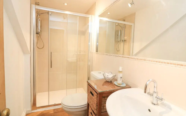 5 Melbury