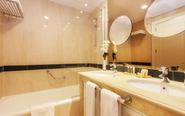 Guadalpin Suites