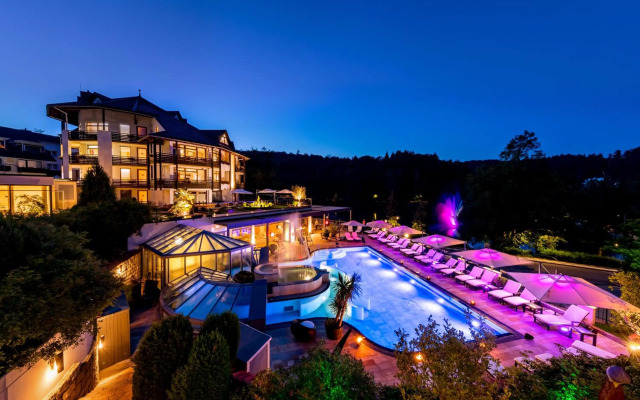 Romantischer Winkel RoLigio & Wellness Resort