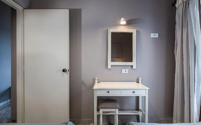 Hotel Koukouras And Lia Apartments Annexe