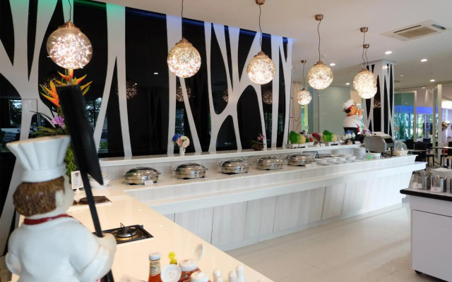 Grand Hill Resort and Spa