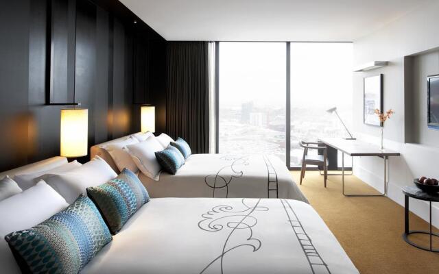 Crown Metropol