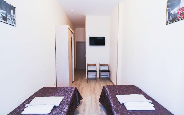 SuperHostel на Каменноостровском 39  