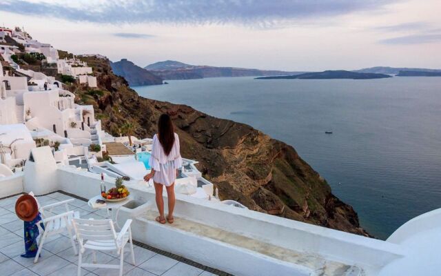 Thirea Suites & Studios - Adults Only