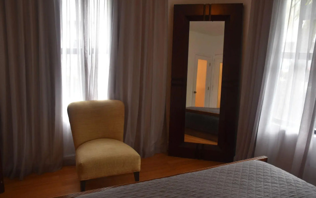 The Beach Plaza Hotel & South Beach Plaza Villas